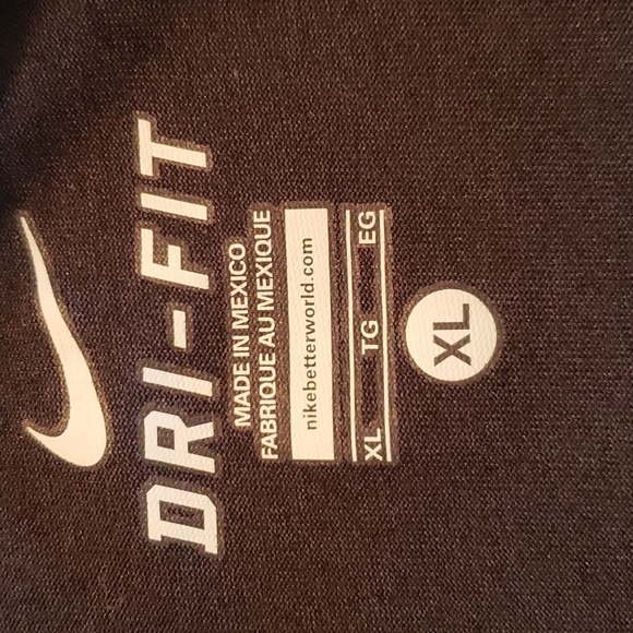 👔NIKE BLACK MENS T SHIRT👔 - Picture 6 of 7